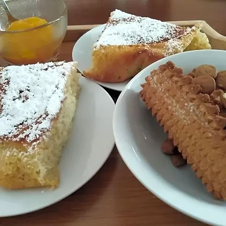 Casa Mireio Bed & Breakfast 3*