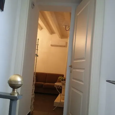 Casa Mireio לינה וארוחת בוקר
