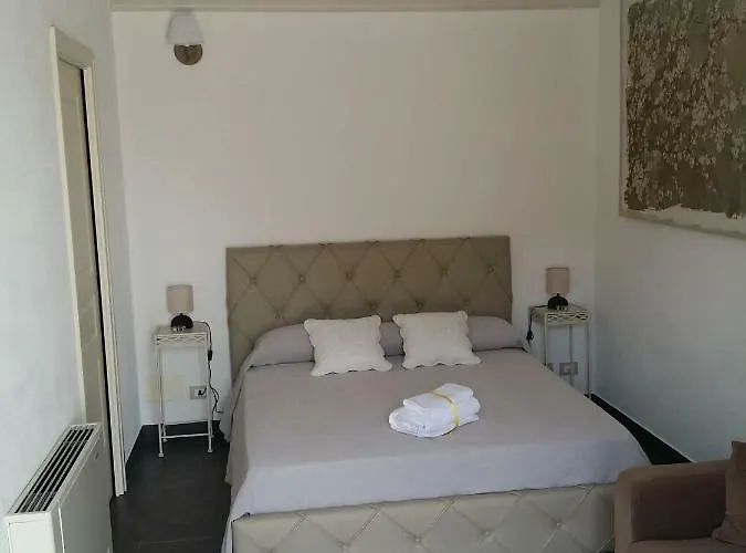 Casa Mireio 住宿加早餐酒店 3*